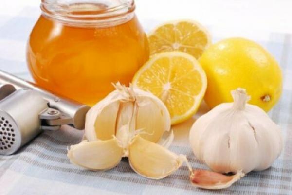 Zitronen-Knoblauch-Kur + Petersilie-und-Ingwer-Sarimsak-Limon-Maydonoz-kürü